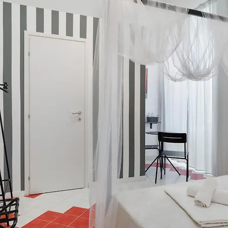 Guest house Myla's 3*